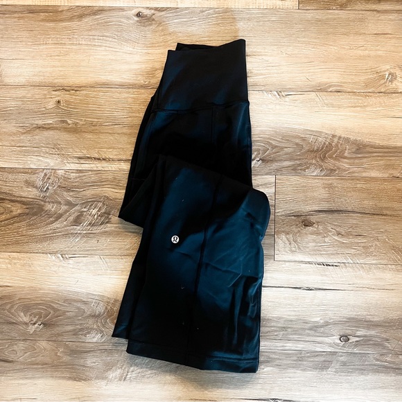 lululemon athletica Pants - Lululemon capris